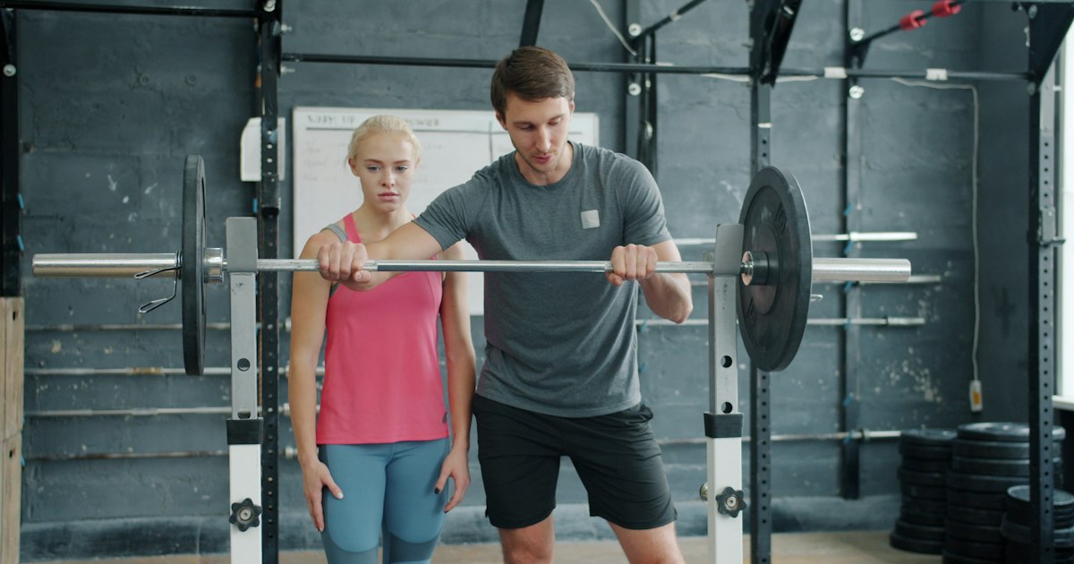 Training to failure: benefits and risks