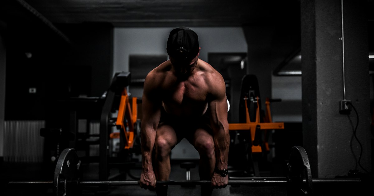 Warming up before strength training